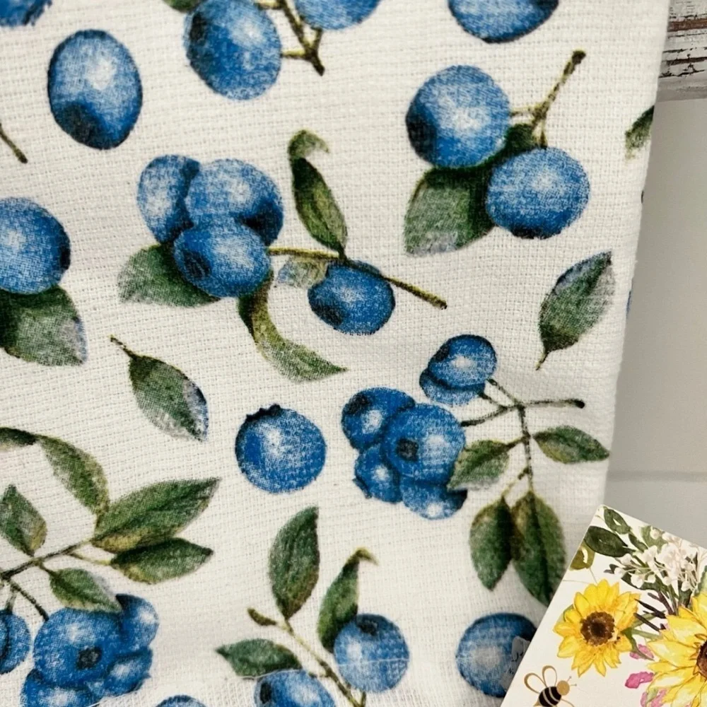 Set of TWO Blueberries Farmhouse Kitchen Towels NWT
